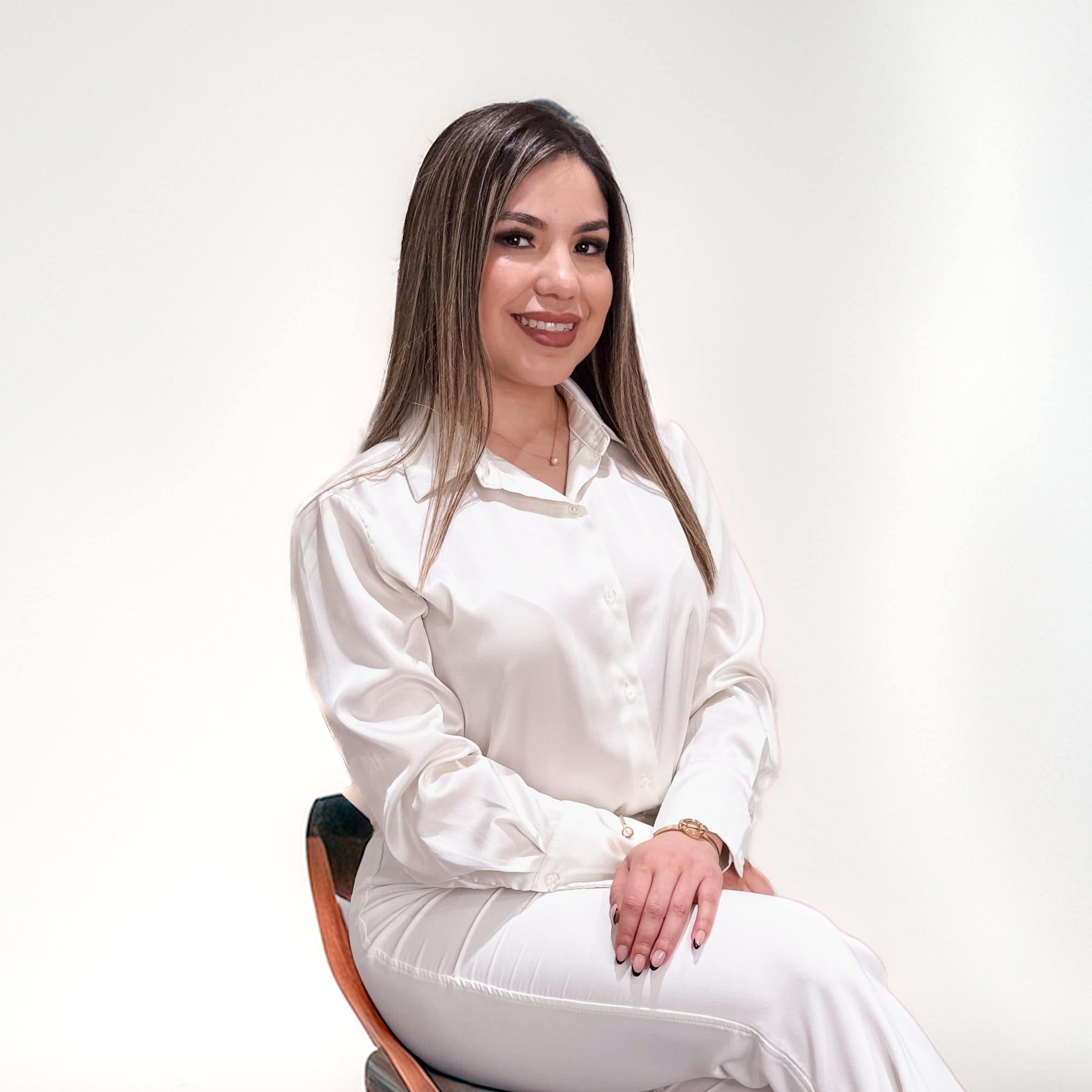 Dr. Nataly, Provider