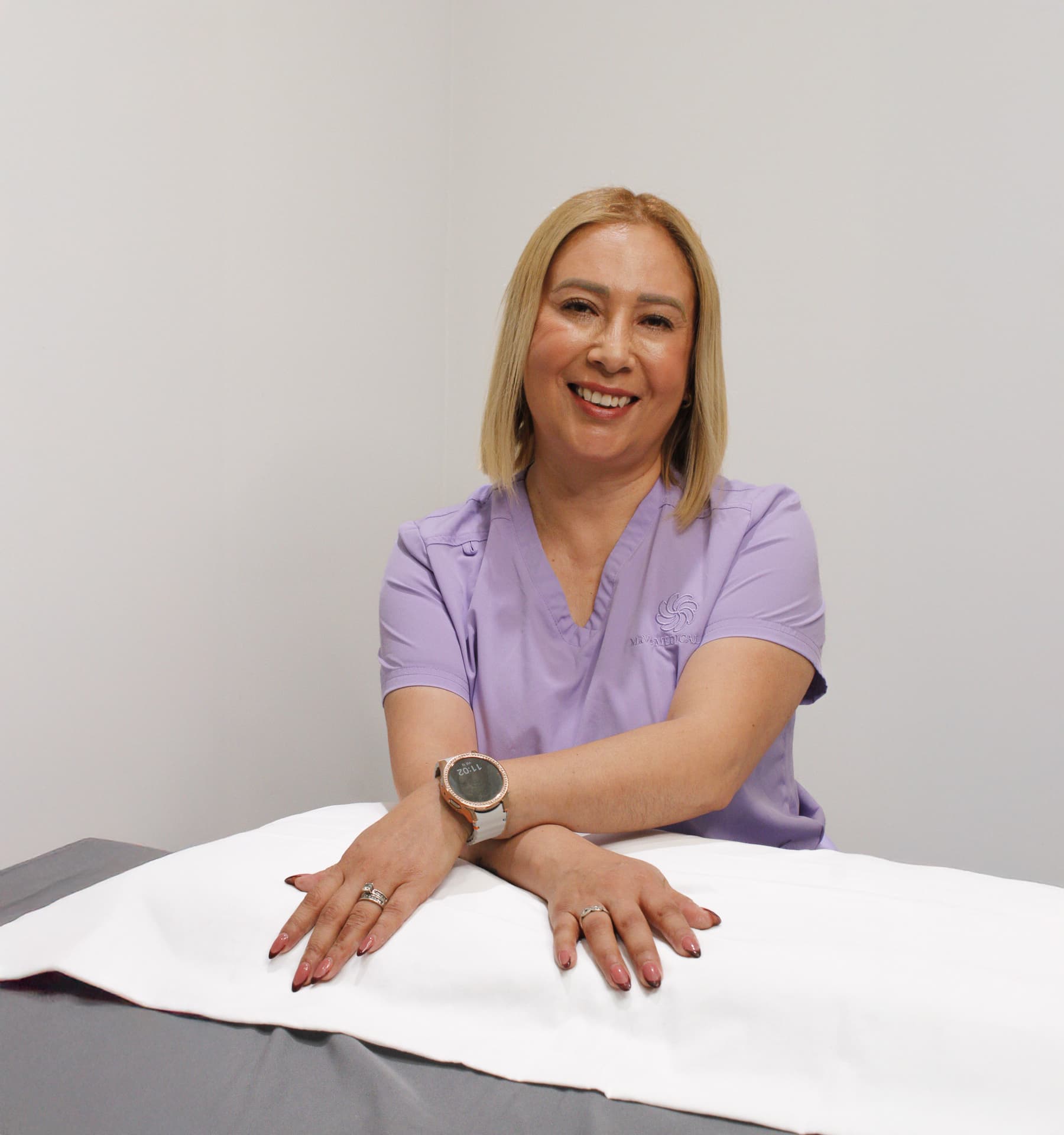 Vicky, Cosmetologist